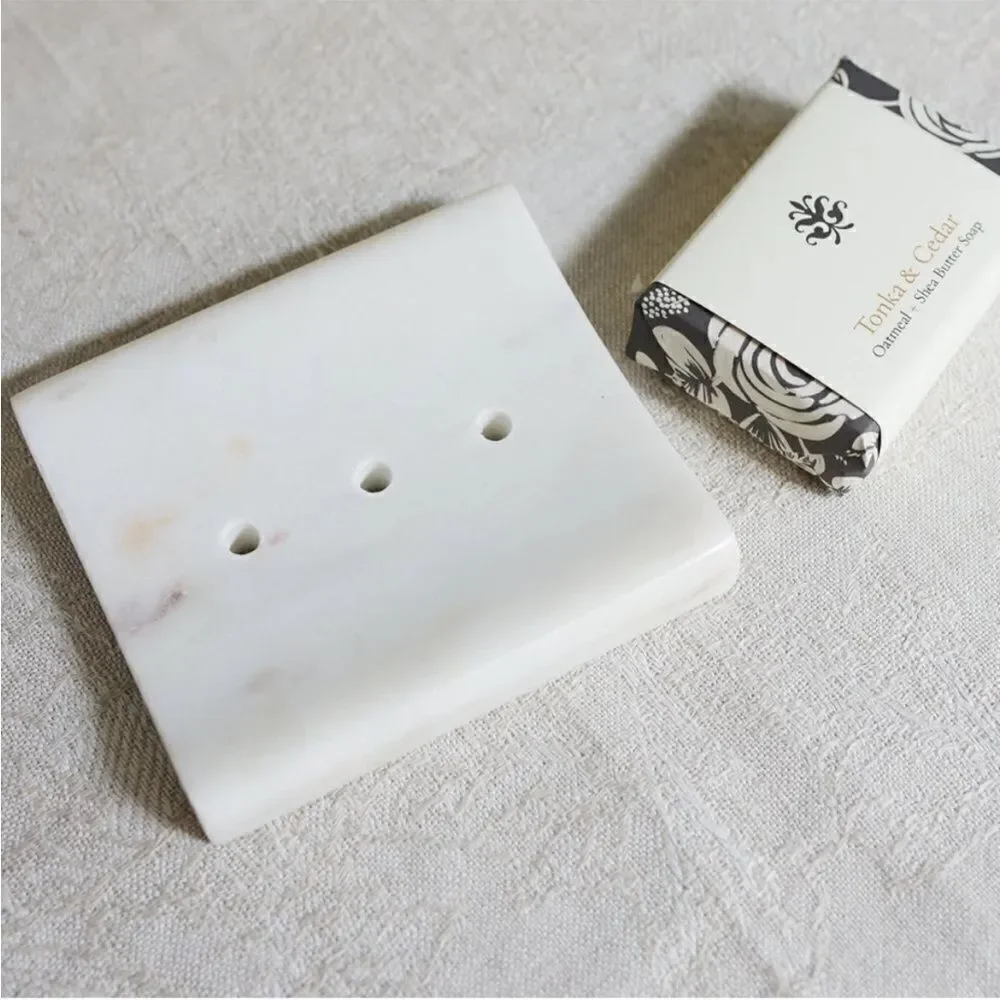 Anthropologie Concave Marble Soapdish